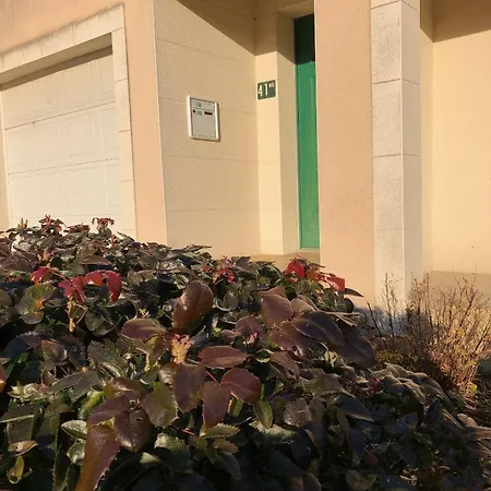 Maison Climatisée 2 Garage Wifi De 1 A 5 Voyageurs *