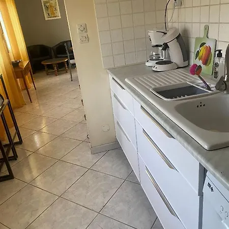 Maison Climatisee 2 Garage Wifi De 1 A 5 Voyageurs Montfort-le-Gesnois