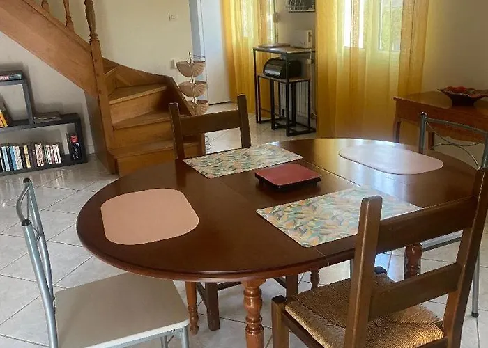 Feriehus Maison Climatisee 2 Garage Wifi De 1 A 5 Voyageurs Montfort-le-Gesnois